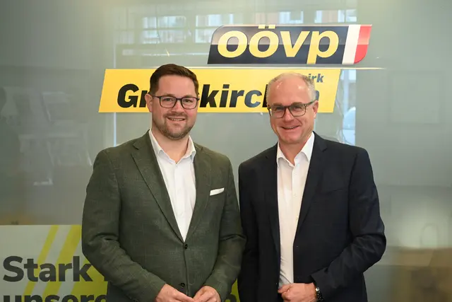 Bezirksparteiobmann Florian Hiegelsberger und Lantagsabgeordneter Günther Baschinger betonen die Wichtigkeit des Projektes. | Foto: OÖVP Bezirk Grieskirchen