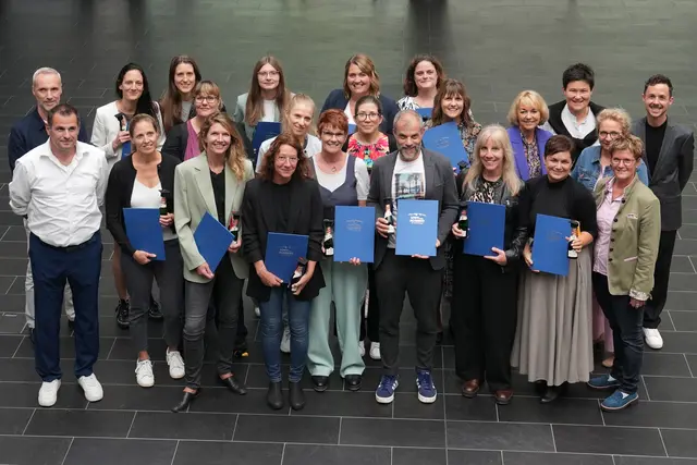 Die frisch gebackenen Case Manager professionalisieren nach ihrem Abschluss das vernetzte Entlassungs- und Versorgungsmanagement. 


 | Foto:  UMIT TIROL/Kern