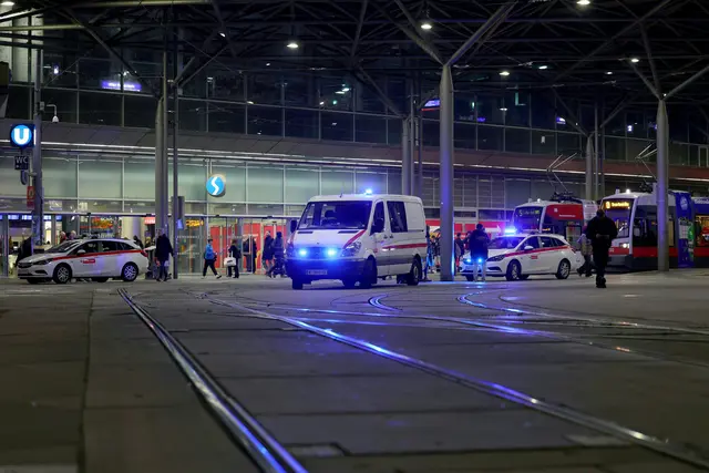 Bei den U1-Stationen Praterstern und Vorgartenstraße kam es zu einem Großeinsatz der Berufsfeuerwehr. Im U-Bahntunnel soll es zu einer starken Rauchentwicklung gekommen sein. | Foto: TOBIAS STEINMAURER / APA / picturedesk.com