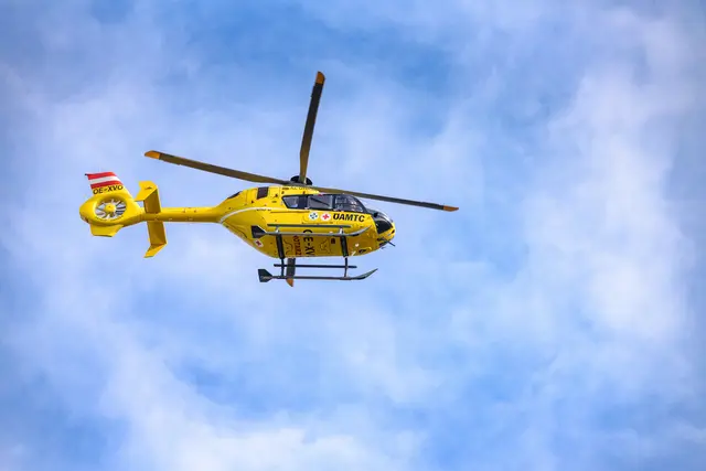 Der Mann wurde ins Krankenhaus geflogen. (Symbolfoto) | Foto: stock.adobe.com/at/Marktl Robert