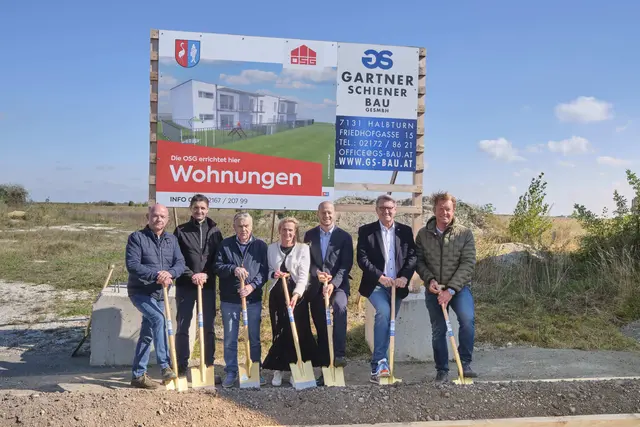 Der Spatenstich erfolgte Anfang der Woche unter der Beteiligung von politischen Gästen. | Foto: OSG