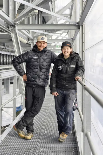 Ausbildungsleiter Dominik Graf (l.) hofft, dass noch mehr Frauen den Weg in die technischen Seilbahnberufe einschlagen.