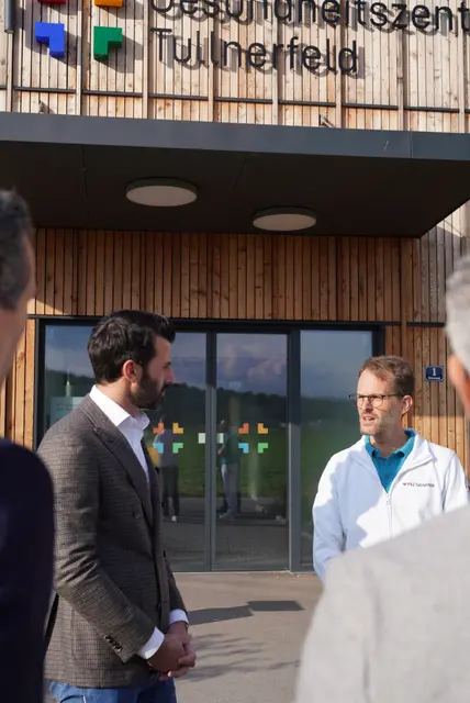 LH Stellvertreter Udo Landbauer (FPÖ) besuchte das PVZ Tullnerfeld. | Foto: Büro LH-Stv.