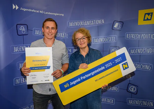 Obritzberg-Rust: GGR Markus Kaiblinger mit Christiane Teschl-Hofmeister | Foto: NLK Burchert