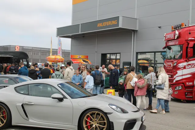 Mit seinem Event-Highlight Lego &amp; Bricks Technic-Day schafft es die Gunskirchner Firma rund 4.000 Gäste in ihren Bann zu ziehen. | Foto: Scalemo