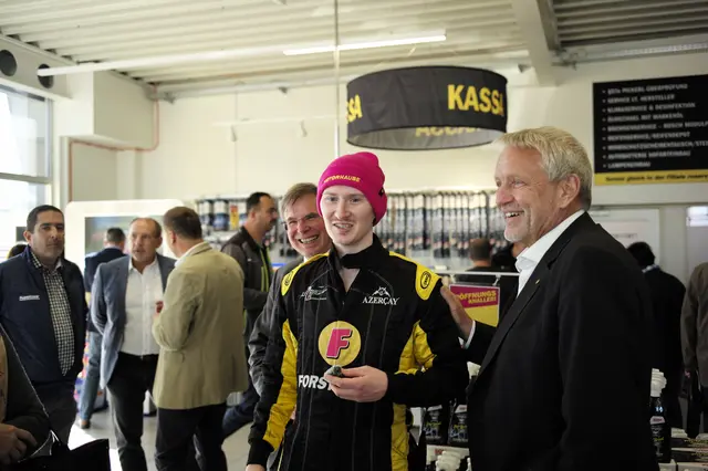 "Forsti" mit Rudolf Bayer. | Foto: Santrucek