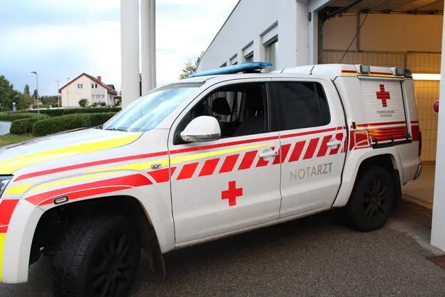 Der Mann wurde schwer verletzt und nach der Erstversorgung durch den Notarzt ins Klinikum Passau gebracht. | Foto: MeinBezirk