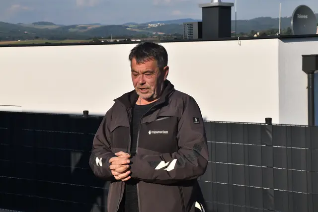 Baumeister Hans-Christian Tripamer freut sich über die Unterstützung durch die OSG. | Foto: Michael Strini