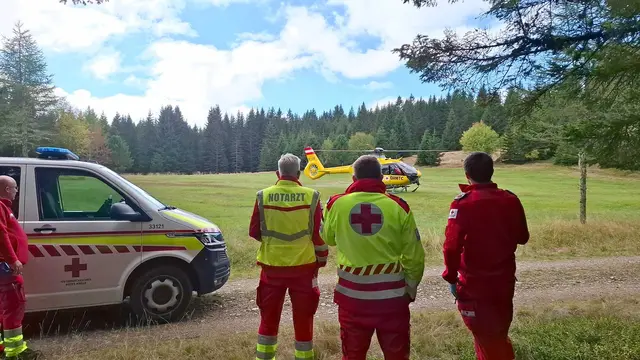 Der Hubschrauber brachte die unterkühlte Frau ins Krankenhaus. | Foto: Rotes Kreuz Deutschlandsberg