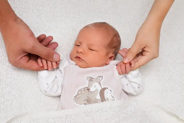 Name: Magdalena
Geburtsdatum: 08.09.2025
Gewicht: 3.170 g
Größe: 50 cm
Eltern: Katharina Glatz und Manuel Lind aus Hartberg | Foto: Fotostudio Semler