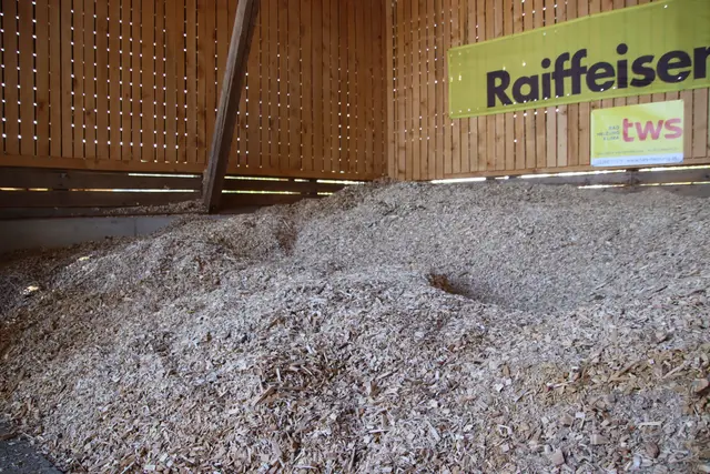 Das Hackgutlager des Heizhauses | Foto: Martin Wurglits