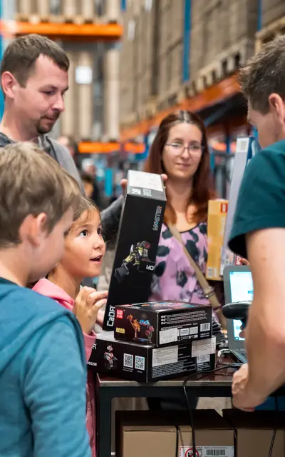Mit seinem Event-Highlight Lego &amp; Bricks Technic-Day schafft es die Gunskirchner Firma rund 4.000 Gäste in ihren Bann zu ziehen. | Foto: Scalemo