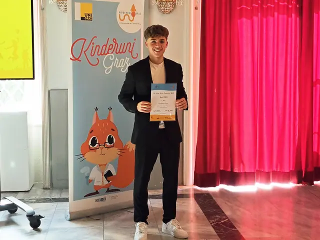 Auch den Prix Styria der Steirischen Landesbibliothek gewann der junge Forscher.  | Foto: Europagymnasium Leoben