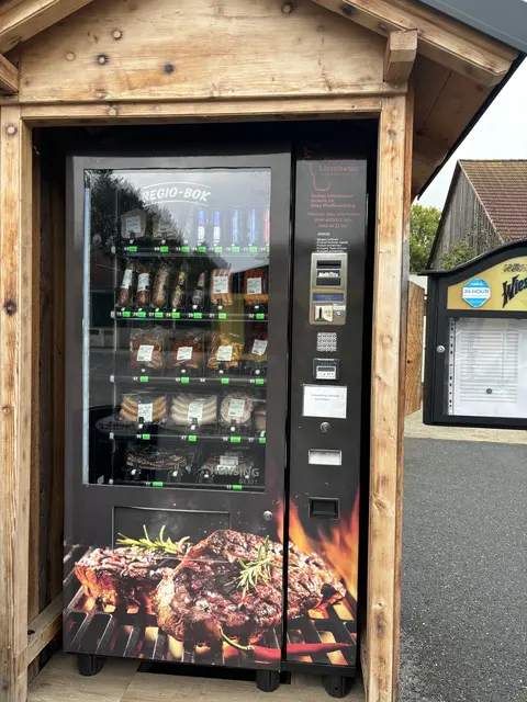 24h-Spezialitätenautomat der Fleischerei Litschauer | Foto: Daniel Schmidt
