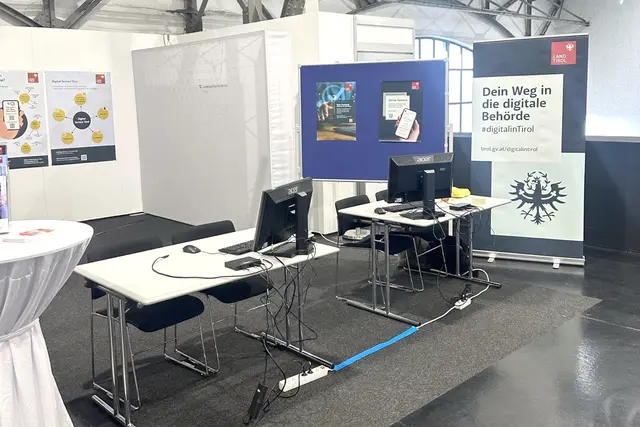 Das Land Tirol ist auf der Herbstmesse mit dem digitalen Amt vertreten.  | Foto: Land Tirol