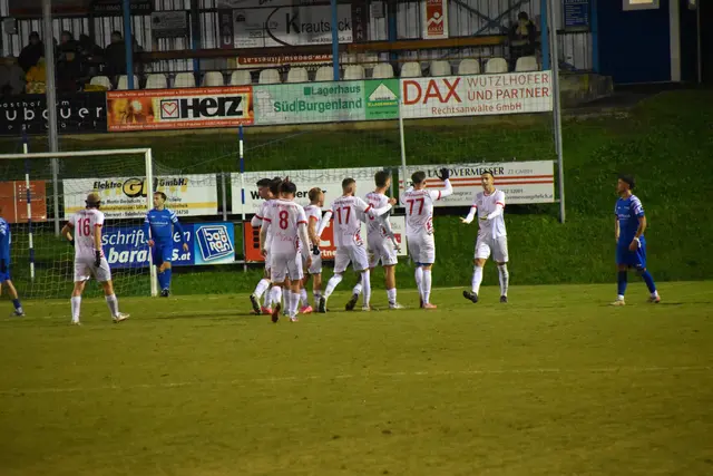 Im Finish jubelte Mühlgraben über den dritten Treffer. | Foto: Michael Strini