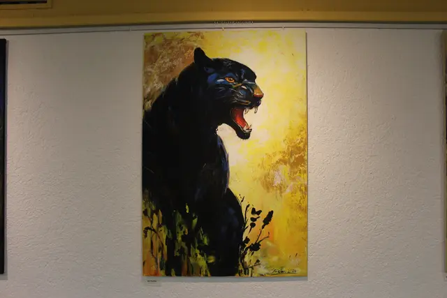 Werk von Priska Wildauer aus der Ausstellung „Mensch und Tier – Begegnungen in Acryl“.