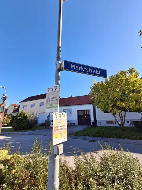 Da bin ich richtig - ich folge dem Pfeil | Foto: Gold Michaela