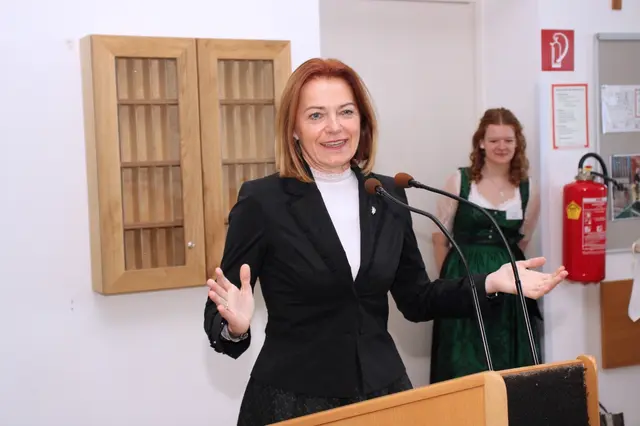 Landesrätin Simone Schmiedtbauer brach eine Lanze für die Fachschule Maria Lankowitz. | Foto: Cescutti