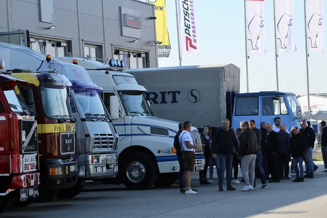 Fahrzeugausstellung | Foto: MeinBezirk Perg/Köck