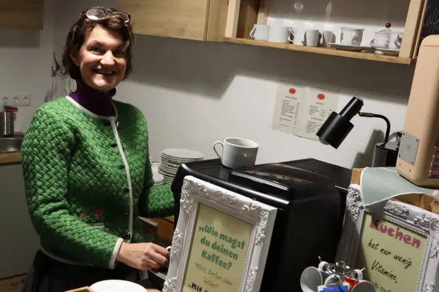 Im Kleinen Hofcafé gibt es Süßes zu verkosten | Foto: Gerhard Langmann