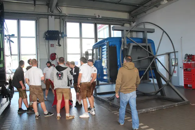 Beim Überschlagssimulator | Foto: MeinBezirk Perg/Köck