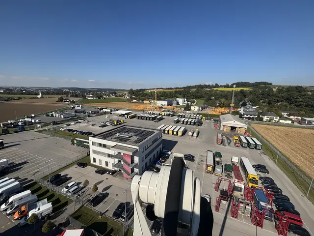 Blick auf Firmengelände von oben | Foto: MeinBezirk Perg/Köck