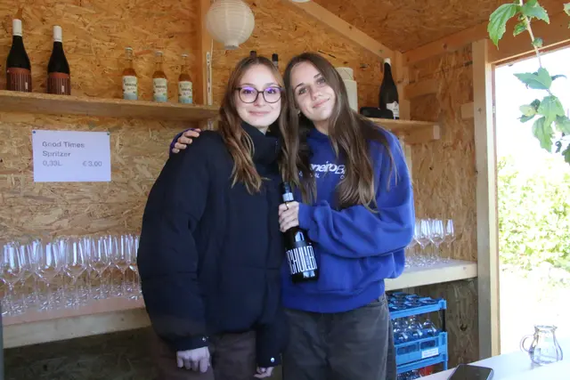 Johanna und Emilie - Weingut Schuller 