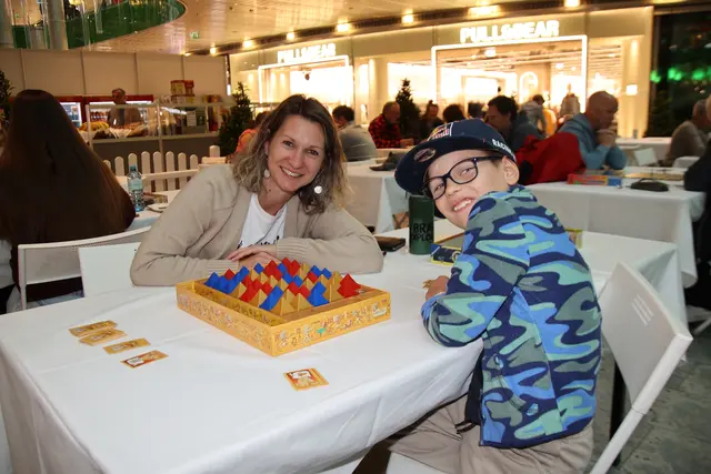 Mama Petra kam mit Tobias in den Europark.