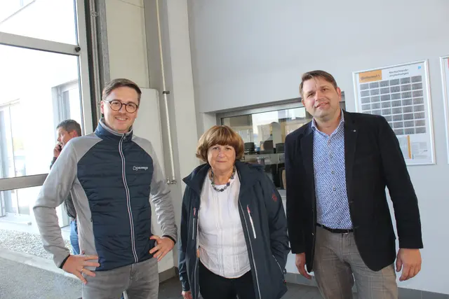 Auch die Nachbarfirma Scheuwimmer war natürlich vor Ort. | Foto: MeinBezirk Perg/Köck