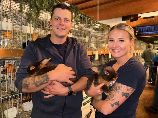 Loh-Züchter Benni Ribis – im Bild mit Freundin Chiara – durfte sich über einen Alpenlandmeistertitel freuen. | Foto: Kainz