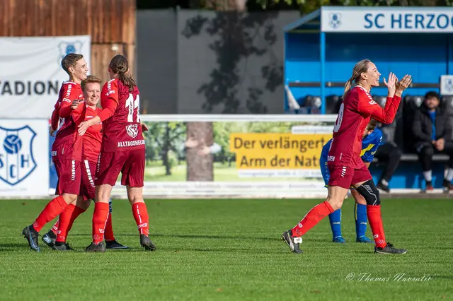 Torjubel nach dem 3:2 – die Stiftstädterinnen drehen das Spiel! | Foto: Thomas Navratil
