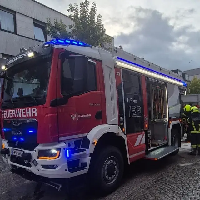 Am Sonntagnachmittag wurde die Feuerwehr Grieskirchen zu einem Brand gerufen.  | Foto: FF Grieskirchen