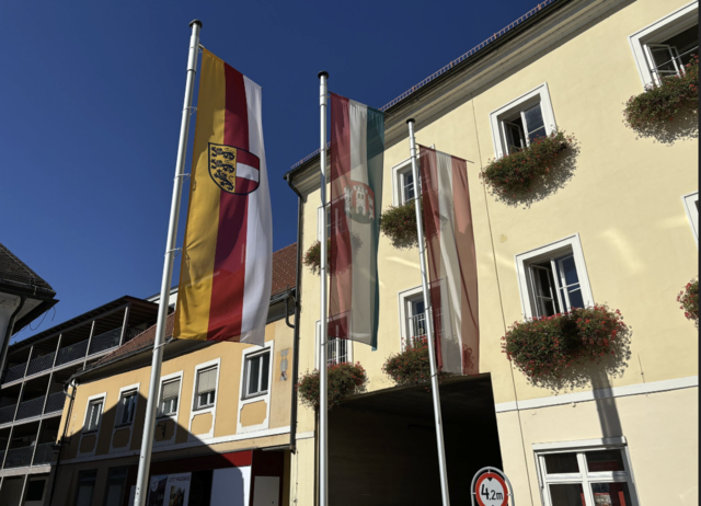 Auch für die Schulen im Bezirk ist der 10. Oktober ein wichtiger Gedenktag und Feiertag. | Foto: MeinBezirk.at