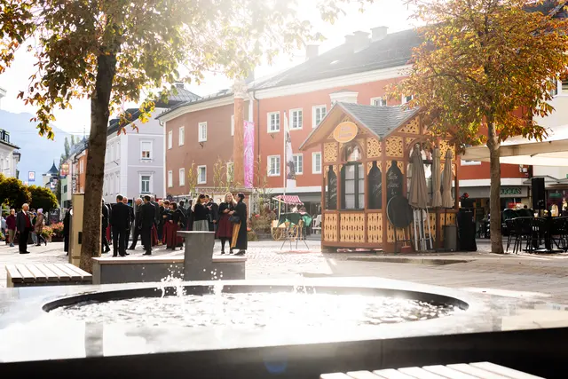Am vergangenen Wochenende präsentierte sich die Lienzer Innenstadt als eine lebendige Stadt, die den Herbst in all seinen Facetten feiert – ein Erlebnis für alle Sinne.  | Foto: Brunner Images