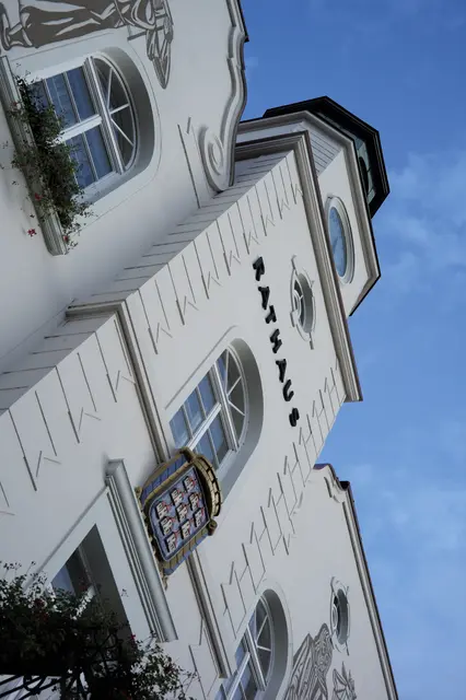 Im Rathaus geht's am 6. Oktober turbulent zu. | Foto: Santrucek