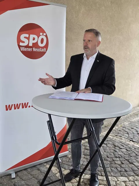 Rainer Spenger stellt seinen Fünfpunkteplan vor. | Foto: SPWN
