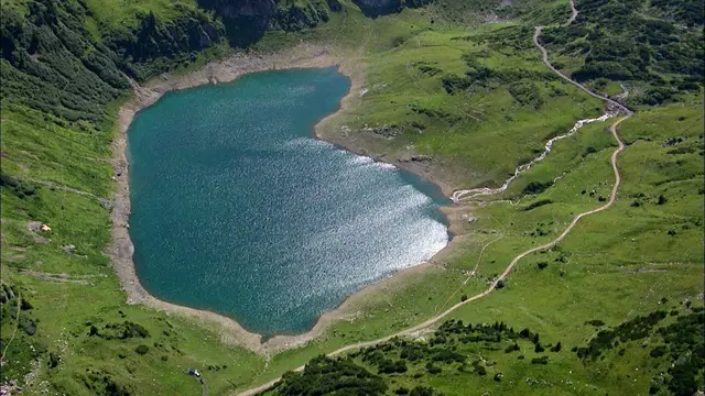 Den Startschuss der sommerlichen Bundesländer-Tour für "9 Plätze – 9 Schätze" gibt Vorarlberg am Samstag. | Foto: ORF/ORF -Vorarlberg