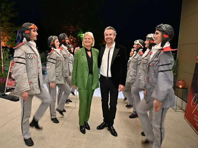 Ein würdiger Empfang für Innenministerin  Klaudia Tanner | Foto: Gerlinde Siebenhandl