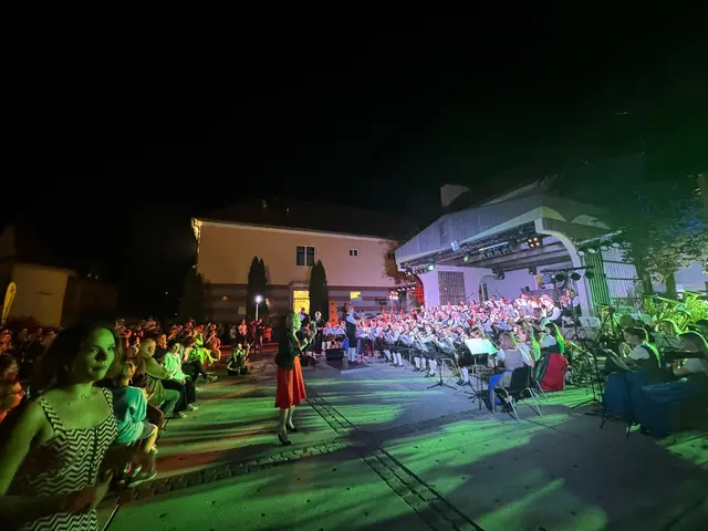 Die Stimmung von Jung bis Alt war ausgelassen. | Foto: Marktmusikkapelle Gamlitz