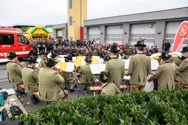 Die Marktmusikkapelle Grafendorf umrahmte die Feier musikalisch. | Foto: Magret Bernschütz