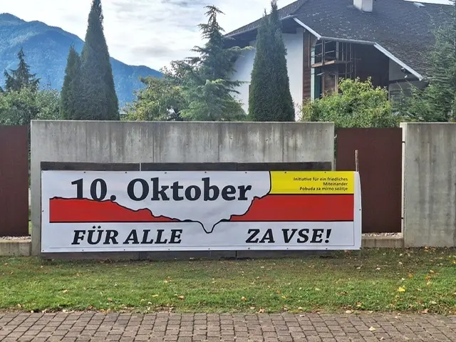 "Nur wenn wir diesen Tag gemeinsam begehen, hat er auch eine Zukunft", betonen Peter Winkl und Andrej Wakounig, die zwei Sprecher der Initiative. | Foto: KK