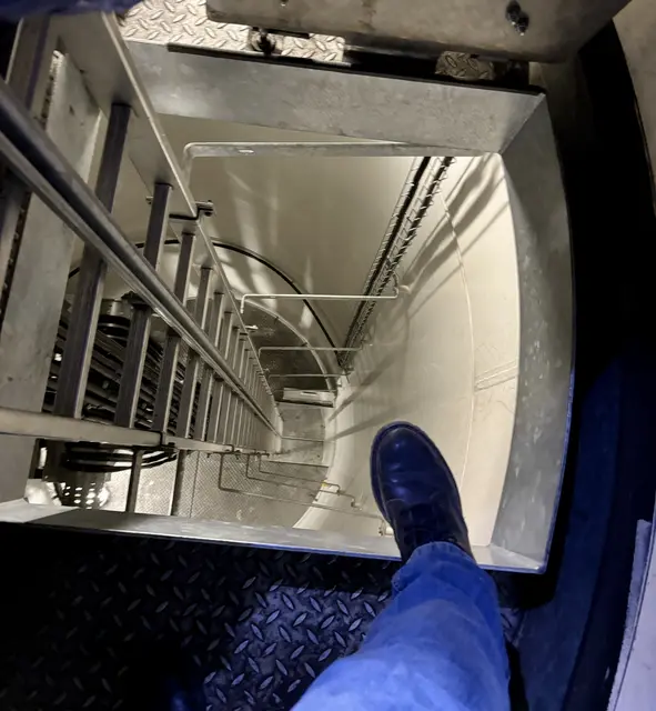 Blick zurück, nichts für Höhenängstliche. | Foto: MeinBezirk/Birgit Bachhofner