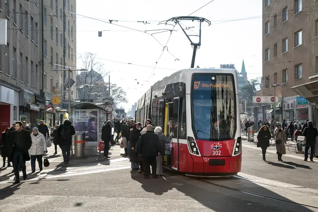 Flexity Linie 67 Favoritenstraße-Quellenstraße Fahrtrichtung Otto Probst Platz. (Archiv) | Foto: Wiener Linien/Manfred Helmer