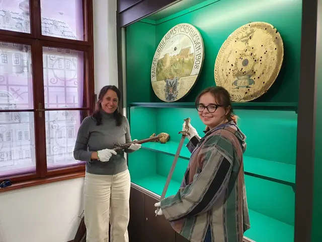 Die Ausstellung bietet spannende Einblicke in fünf Jahrhunderte Waffenhandwerk. | Foto: Archiv Krahuletz-Museum