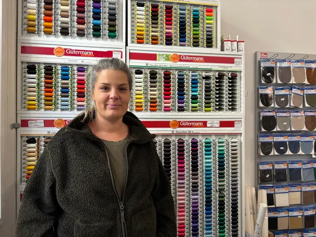 Huber ist eine waschechte Josefstädterin. | Foto: Pia Rotter/MeinBezirk