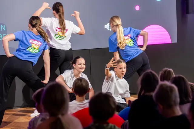 Dance Industry sorgte für eine begeisternde Show. | Foto: FLiP gGmbH für Finanzbildung in Kärnten 