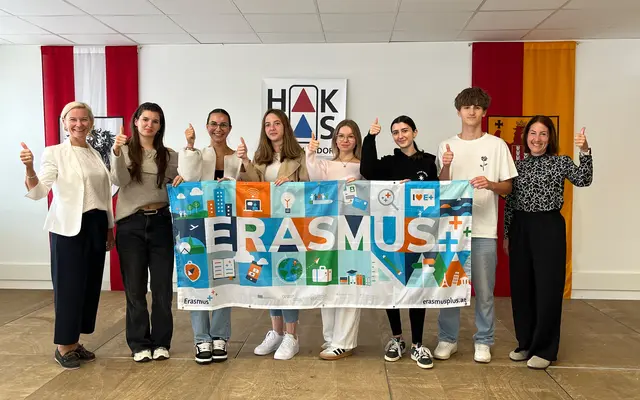 Sechs HAK-Schülerinnen und Schüler aus Oberpullendorf sammeln derzeit wertvolle Auslandserfahrungen im Rahmen des Erasmus+-Programms. | Foto: HAK/HAS Oberpullendorf