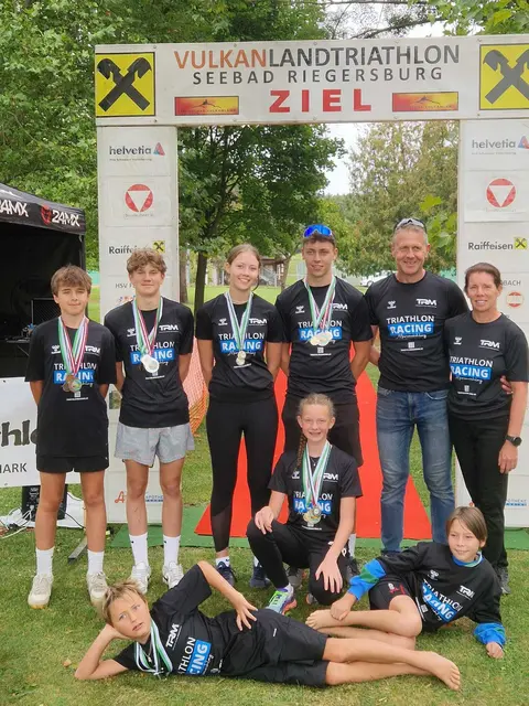 Die Mannschaft von Triathlon Racing Mürzzuschlag blickt auf ein erfolgreiches erstes Jahr zurück. | Foto: Triathlon Racing Mürzzuschlag