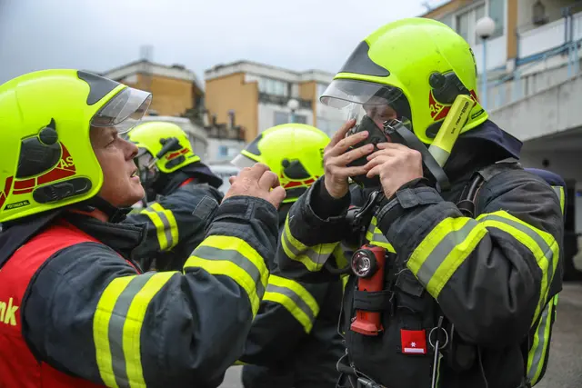 Die Feuerwehr Marchtrenk musste zu einem Wohnhaus ausrücken, in dem ein CO-Warnmelder Alarm geschlagen hatte. | Foto: laumat.at